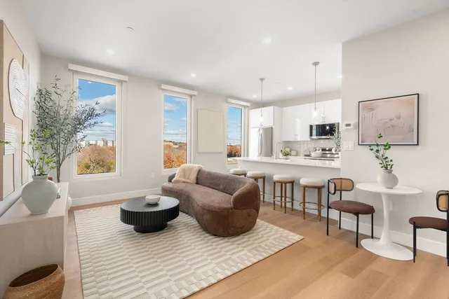 $3,000 | 40 Soldiers Field Place, Unit 211, Boston, MA 02135