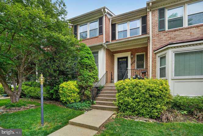 9063 Golden Sunset Lane Springfield, VA 22153 - Photo 1 of 28