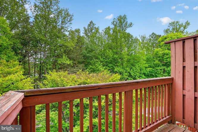 9063 Golden Sunset Lane Springfield, VA 22153 - Photo 23 of 28