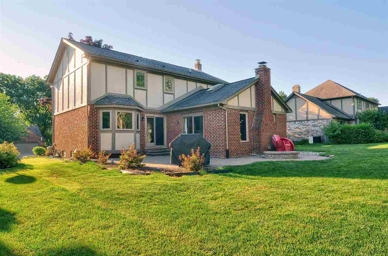 561 Sunlight Drive Rochester, MI 48309 - Photo 30 of 30 Rear
