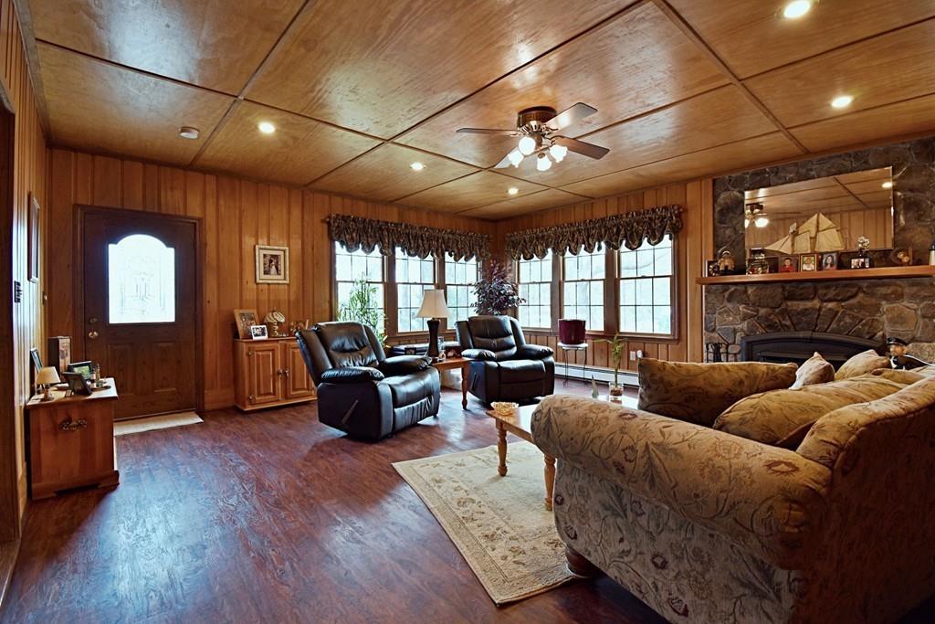18 Dexter Road Marion, MA 02738 - Photo 11 of 26 Gallery Image 11