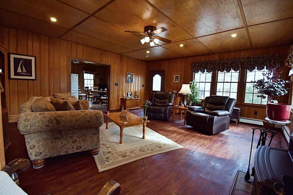 18 Dexter Road Marion, MA 02738 - Photo 12 of 26 Gallery Image 12