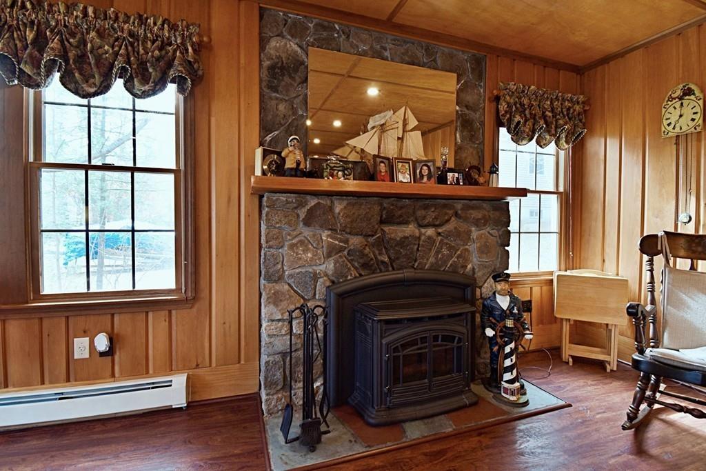 18 Dexter Road Marion, MA 02738 - Photo 10 of 26 Gallery Image 10