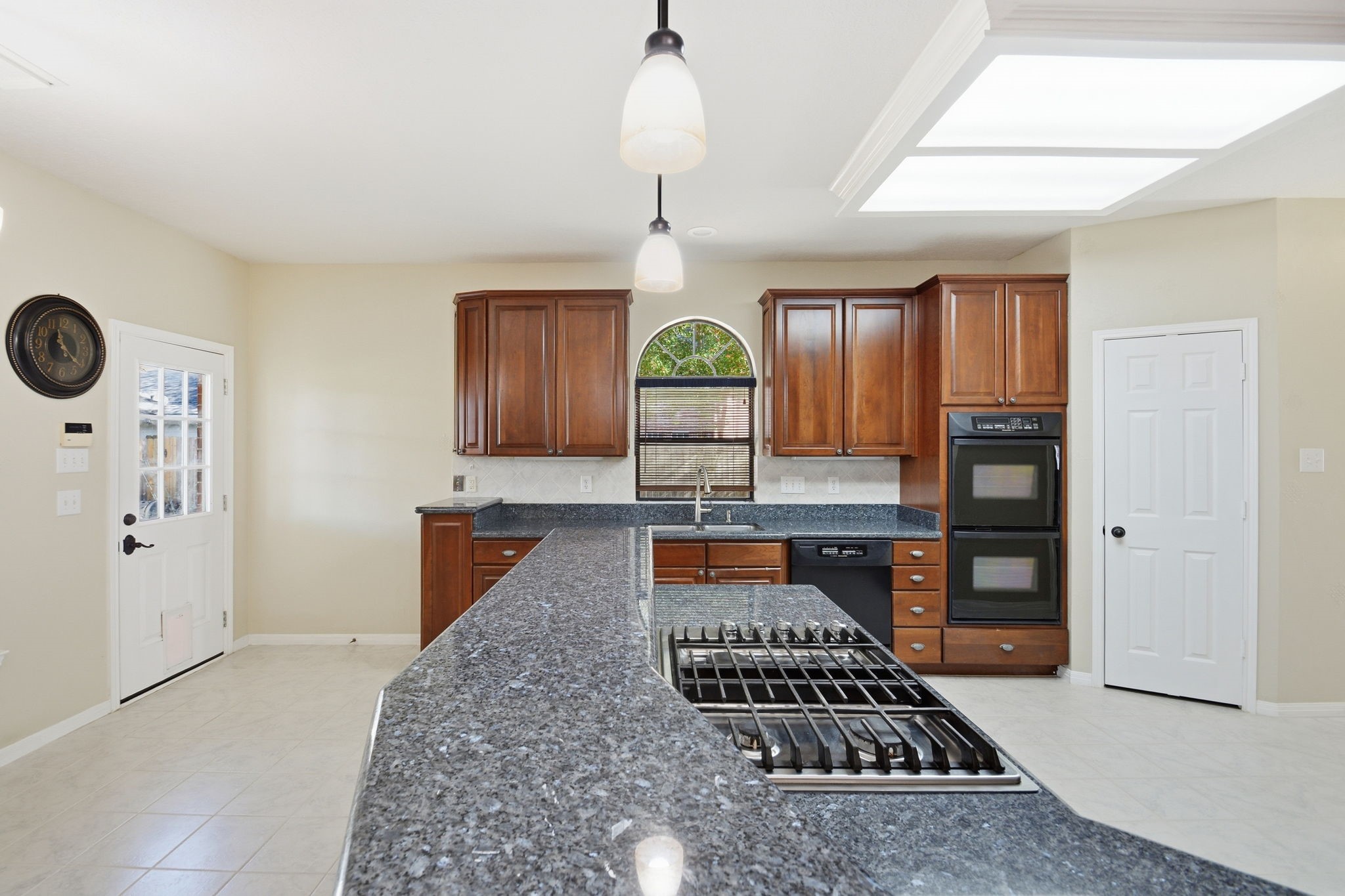 3318 Woods Edge Drive Spring, TX 77388 - Photo 22 of 42 Gas stove top
