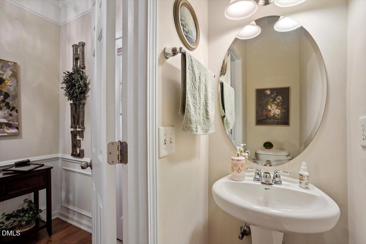 7242 Racine Way Raleigh, NC 27615 - Photo 13 of 30