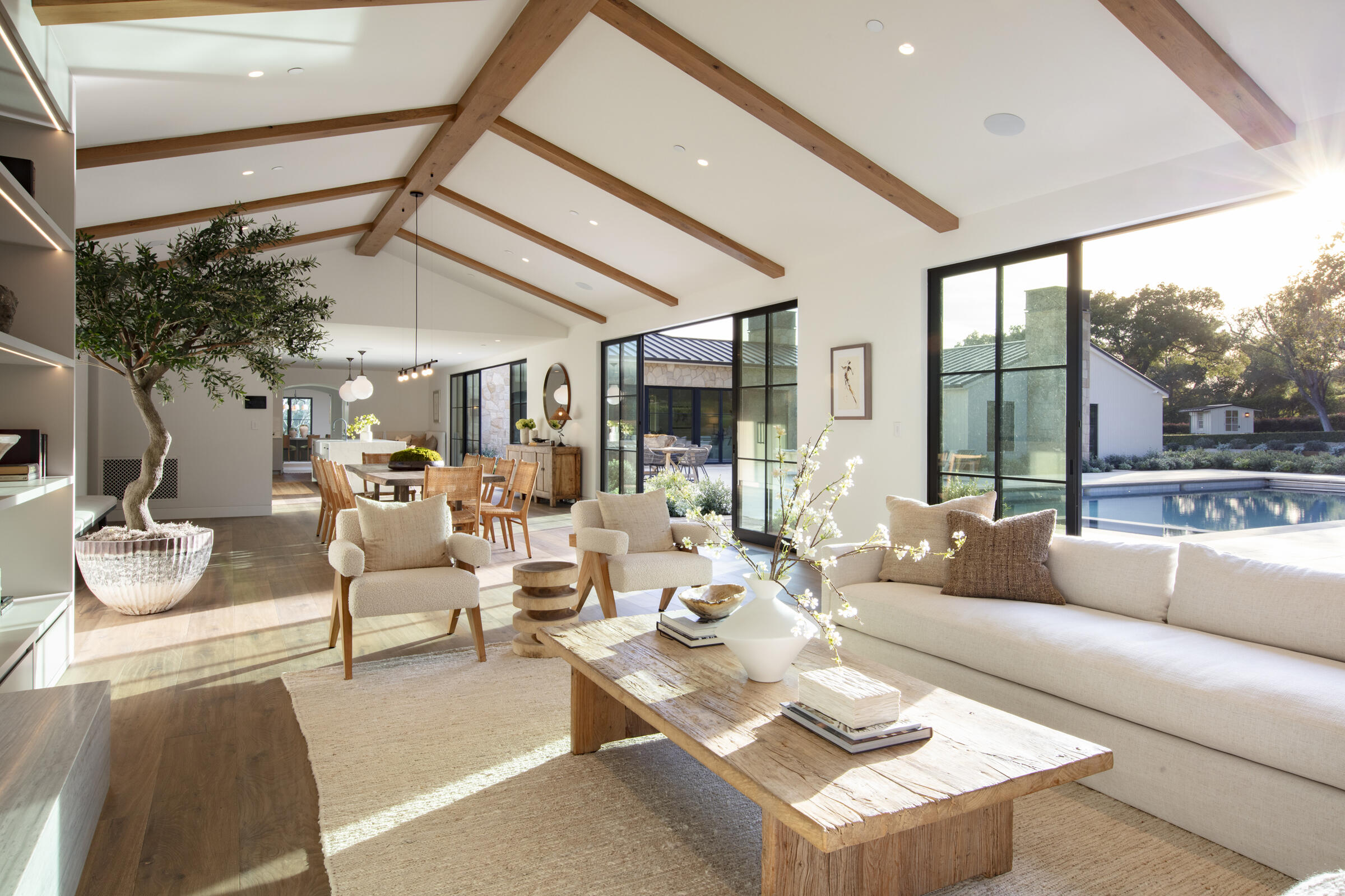 595 Picacho Lane Montecito, CA 93108 - Photo 10 of 41 10