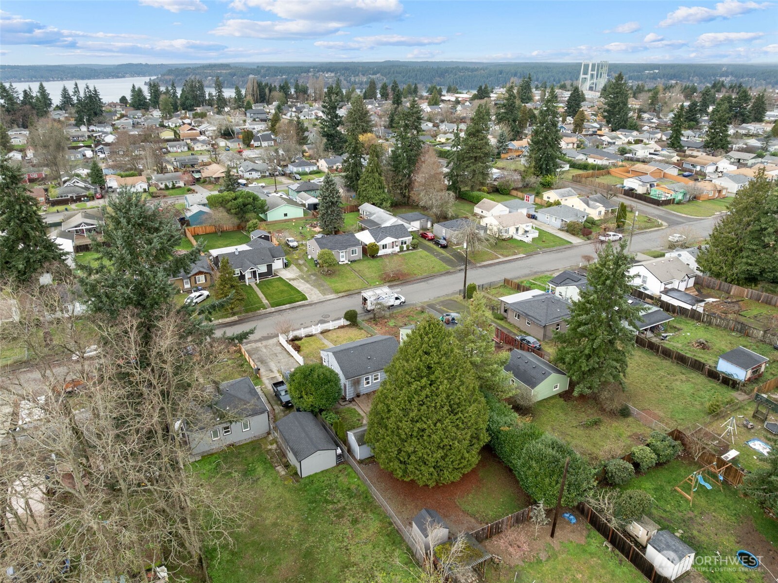 1027 South Rochester Street Tacoma, WA 98465 - Photo 27 of 29 a view of a city