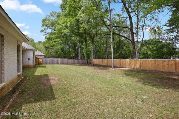 $349,000 | 217 Jasmine Cove Circle, Brandon, MS 39042