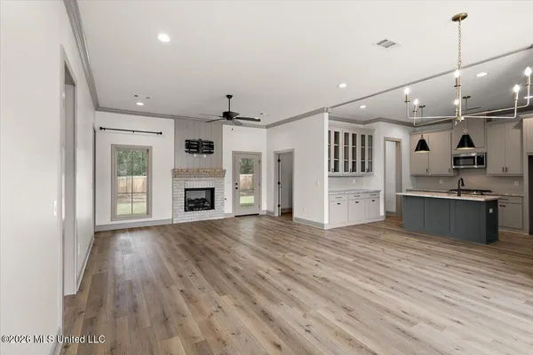 $349,000 | 217 Jasmine Cove Circle, Brandon, MS 39042