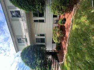 413 Morse Avenue, Unit WHOLE HOUSE Ridgefield, NJ 07657 - Photo 12 of 21