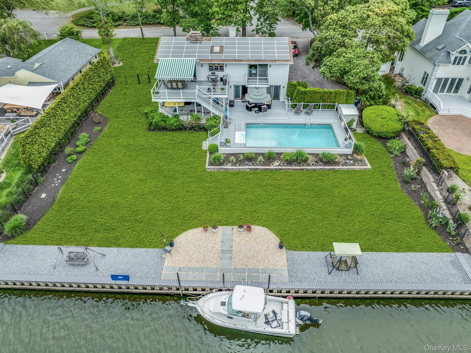 6 Mill Pond Road Hampton Bays, NY 11946 - Photo 37 of 38
