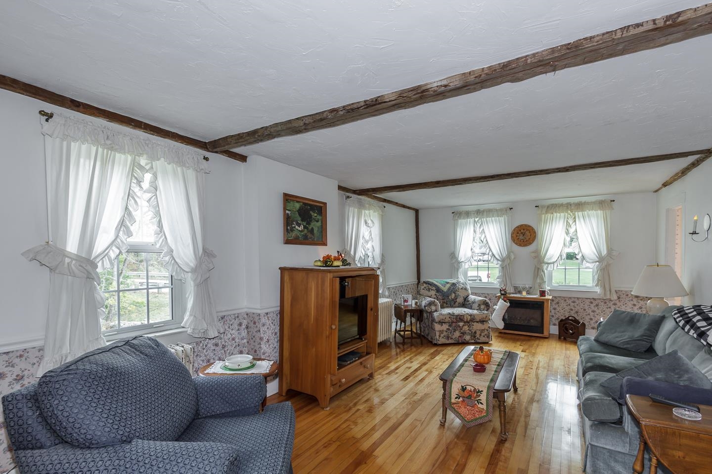 56 Bow Center Road Bow, NH 03304 - Photo 4 of 39