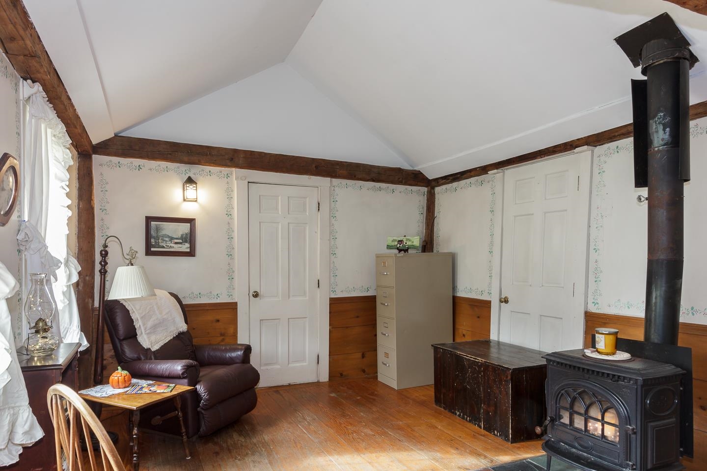 56 Bow Center Road Bow, NH 03304 - Photo 5 of 39