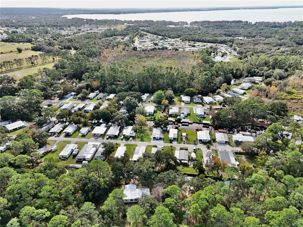 15330 Apache Pass Eustis, FL 32726 - Photo 43 of 44 an aerial view of multiple house