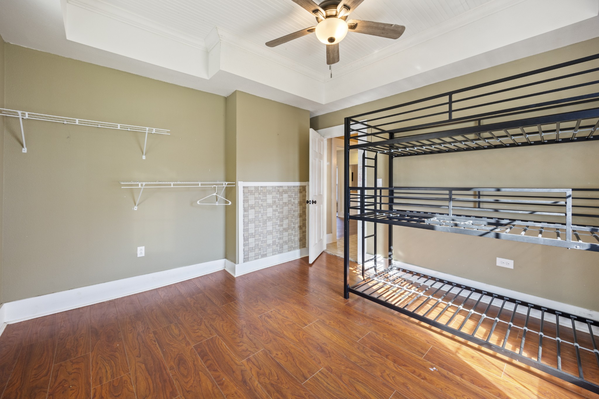 801 South High Street Winchester, TN 37398 - Photo 10 of 49 a view of an empty room with a window