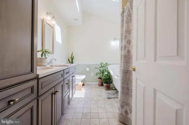 $700,000 | 1568 Deer Creek Road, New Freedom, PA 17349