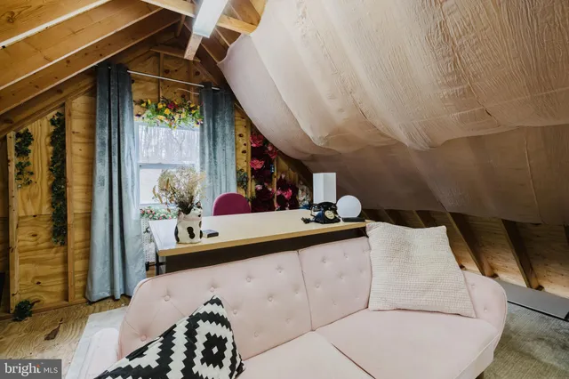 $700,000 | 1568 Deer Creek Road, New Freedom, PA 17349