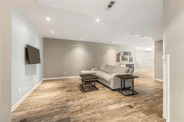 $575,000 | 13001 West 139th Street, Overland Park, KS 66221