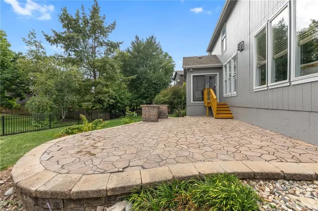 $575,000 | 13001 West 139th Street, Overland Park, KS 66221