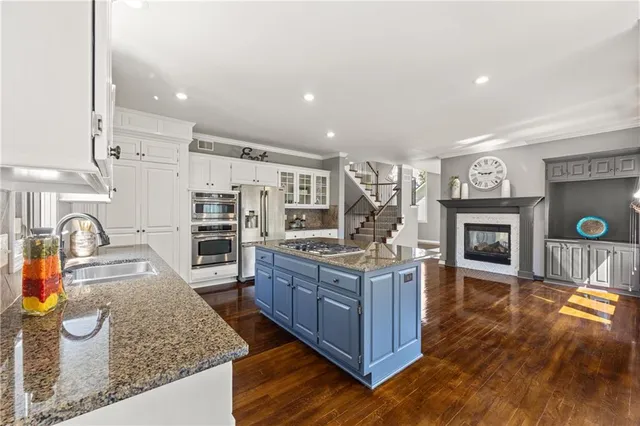 $575,000 | 13001 West 139th Street, Overland Park, KS 66221