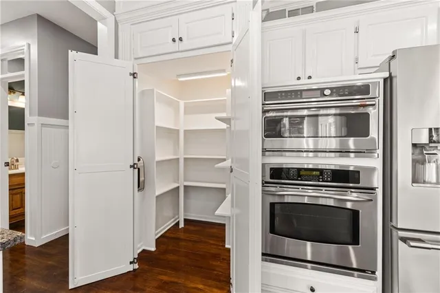 $575,000 | 13001 West 139th Street, Overland Park, KS 66221