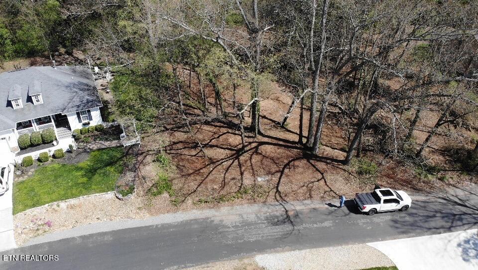 210 Chatuga Way Loudon, TN 37774 - Photo 6 of 10 IMG_0501