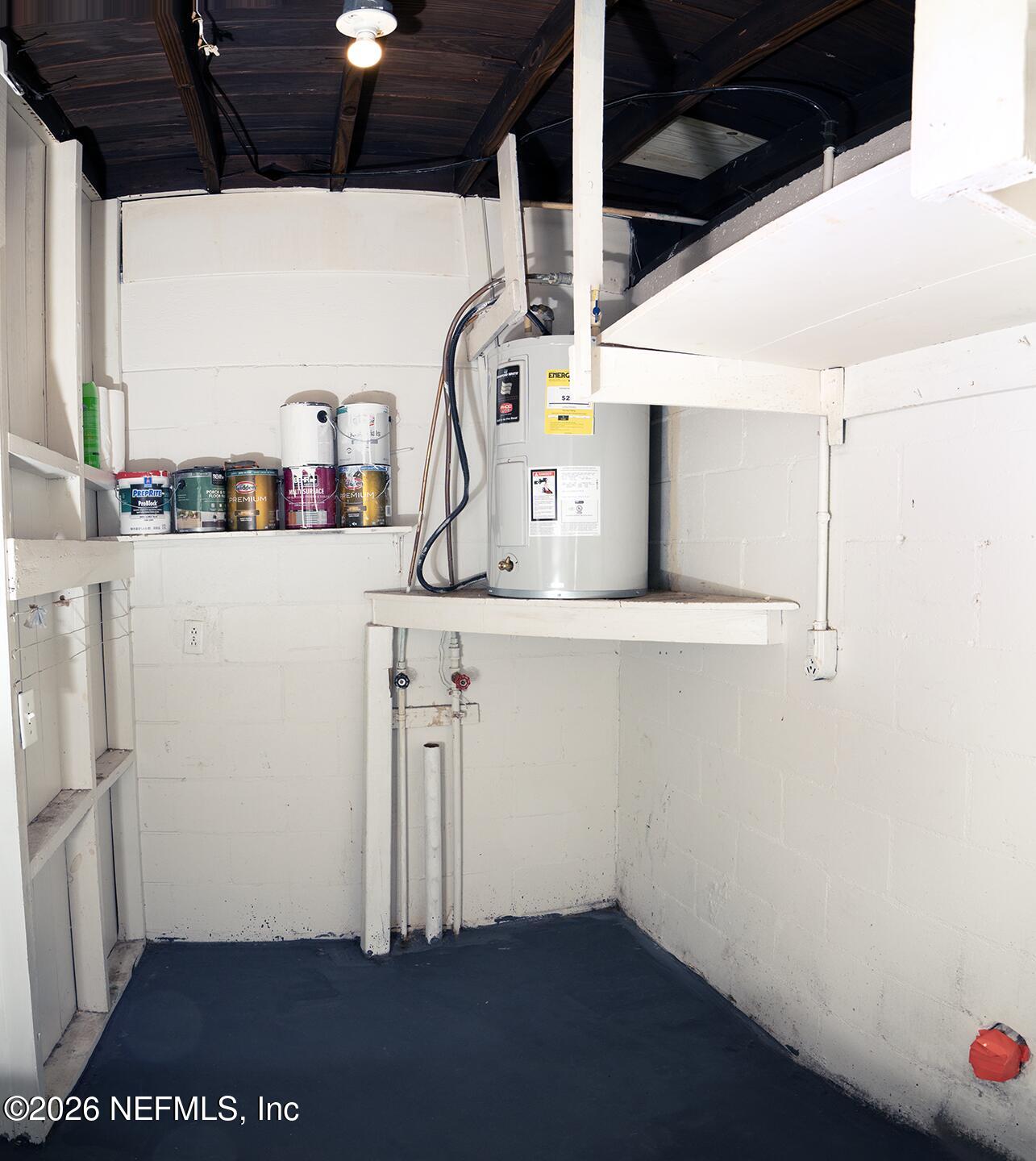 10250 Briarcliff Road East Jacksonville, FL 32218 - Photo 22 of 24 Utility Rm wtr htr