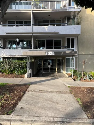 $739,000 | 8535 West West Knoll, Unit 202, West Hollywood, CA 90069
