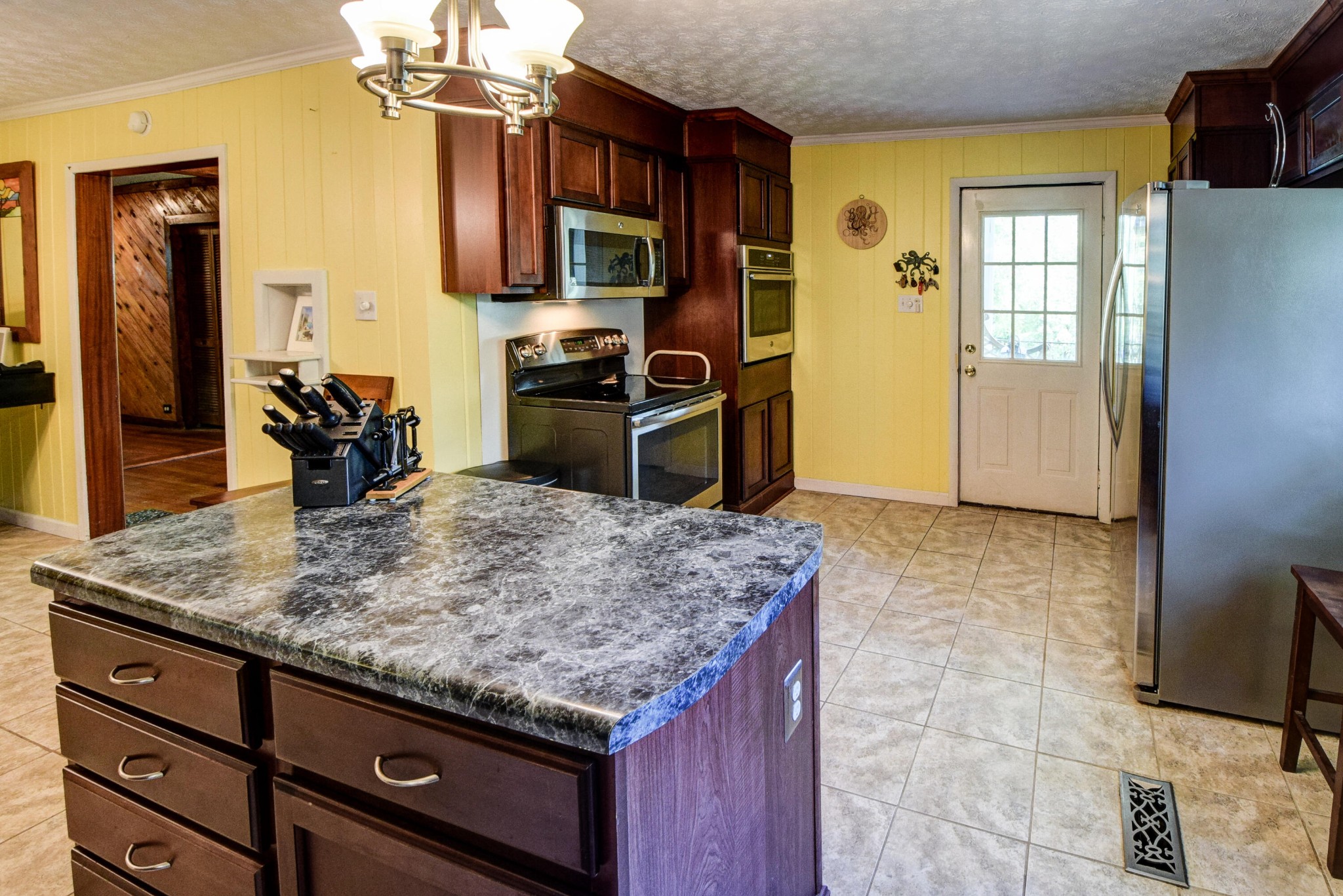 816 Deaderick Road Knoxville, TN 37920 - Photo 12 of 40 Gallery Image 12