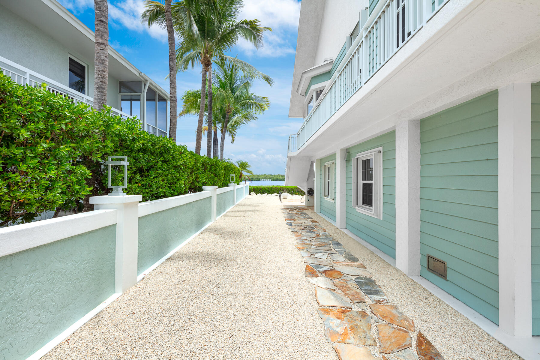 21 Mutiny Place Key Largo, FL 33037 - Photo 22 of 57 CBS with lap concrete sidingwhite trim