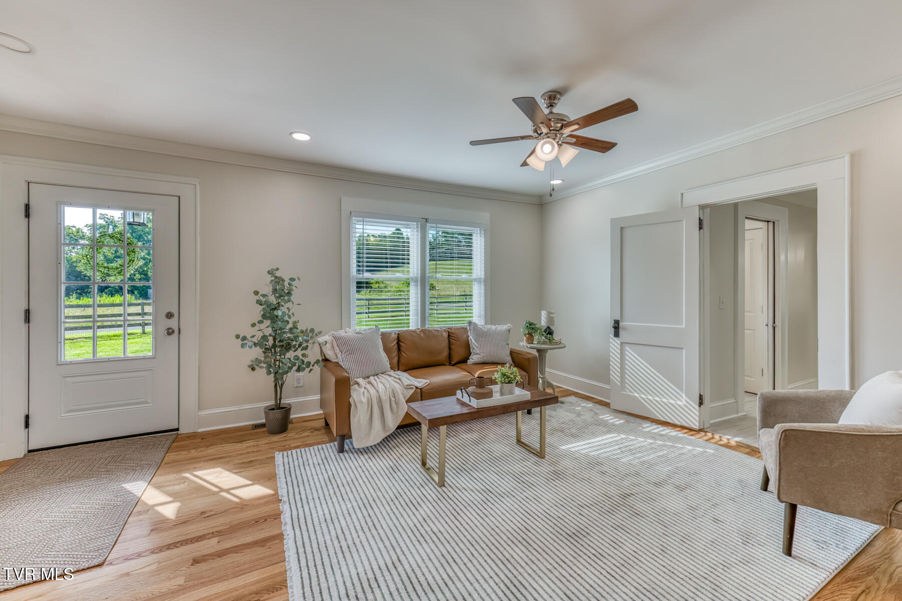 419 Kitzmiller Road Gray, TN 37615 - Photo 8 of 94 419 Kitzmiller Rd-14