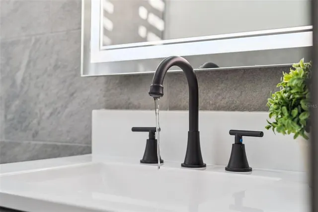 $1,500,000 | 803 Harwood Street, Orlando, FL 32803