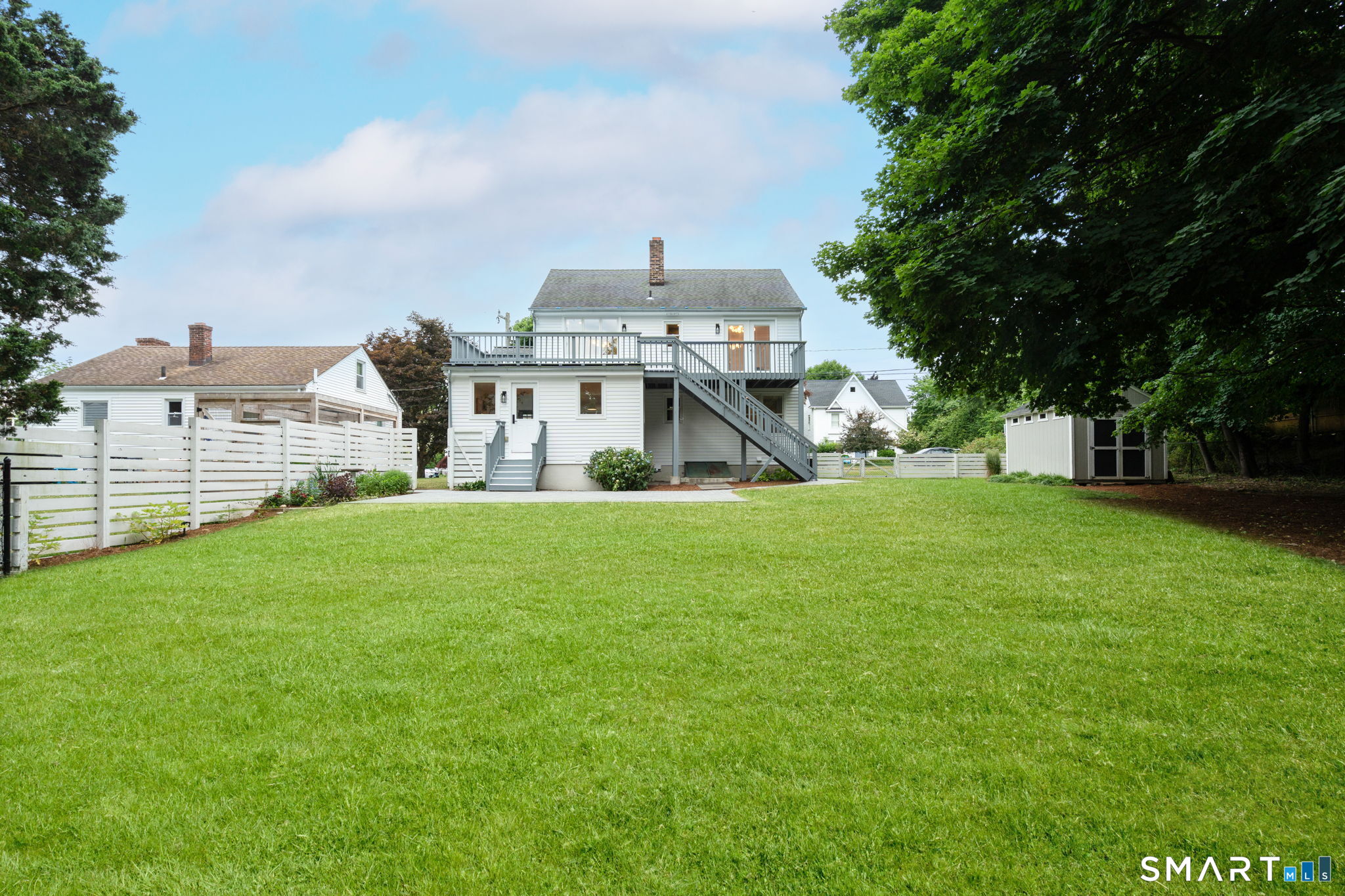 7 High Gate Road Westport, CT 06880 - Photo 2 of 40