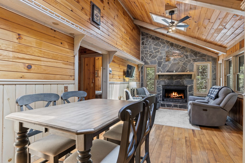 487 Walkabout Creek Road Morganton, GA 30560 - Photo 9 of 27