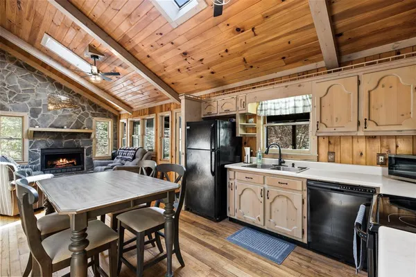 $324,900 | 487 Walkabout Creek Road, Morganton, GA 30560