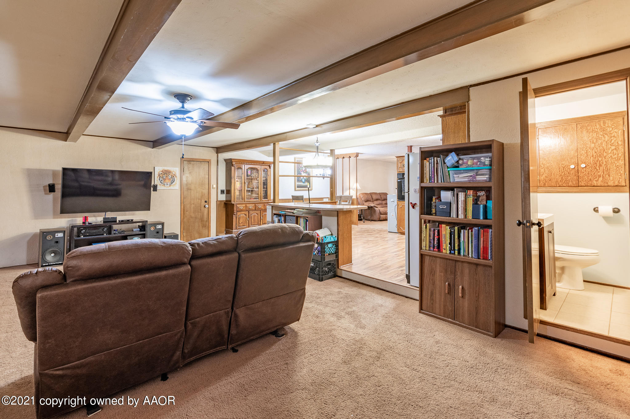 4904 Bowie Street Amarillo, TX 79110 - Photo 12 of 27 2nd living room 3