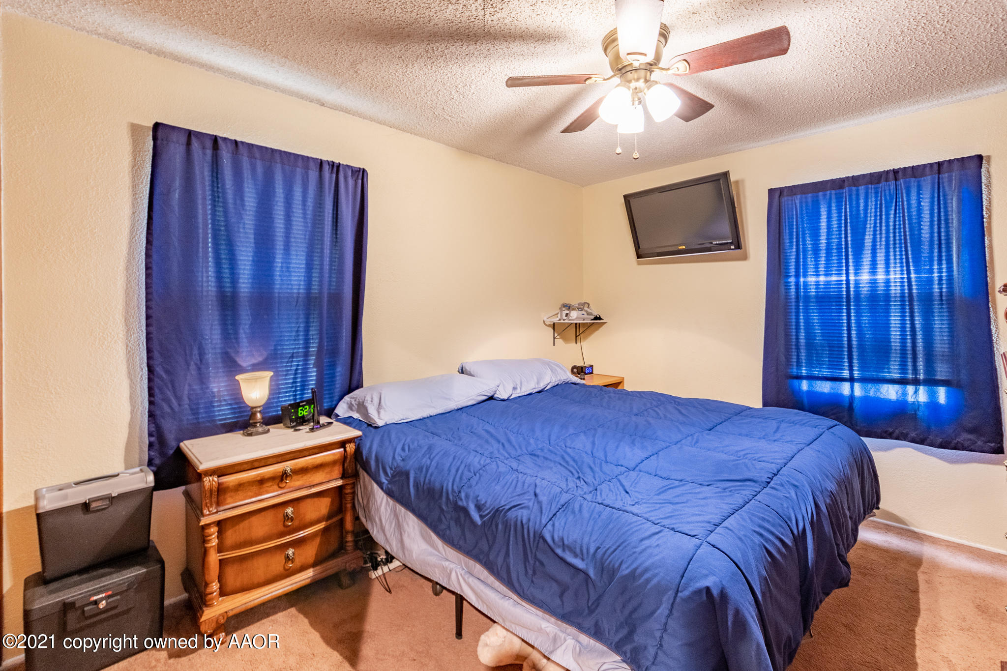 4904 Bowie Street Amarillo, TX 79110 - Photo 18 of 27 master bedroom 1