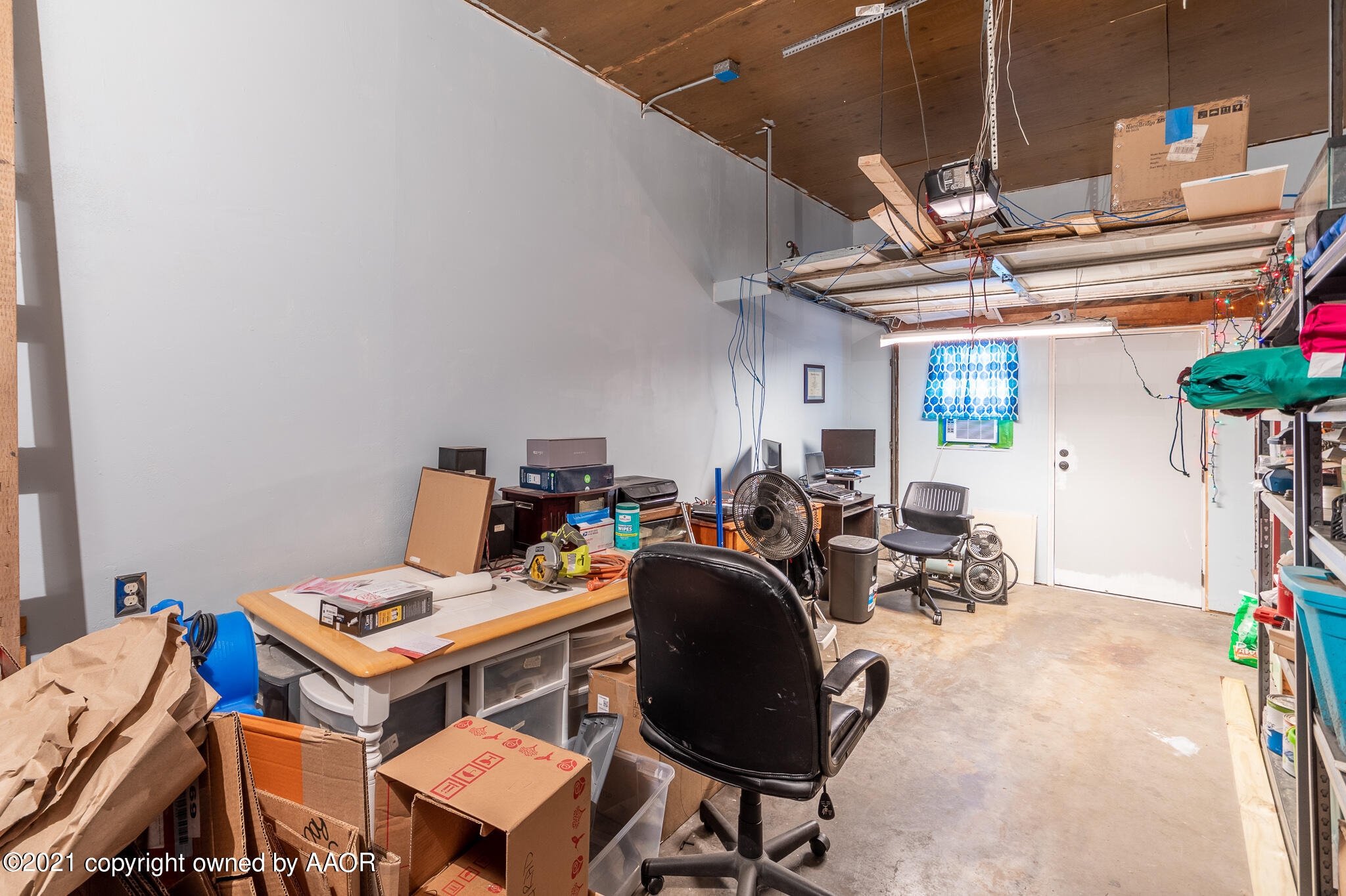 4904 Bowie Street Amarillo, TX 79110 - Photo 21 of 27 garage room
