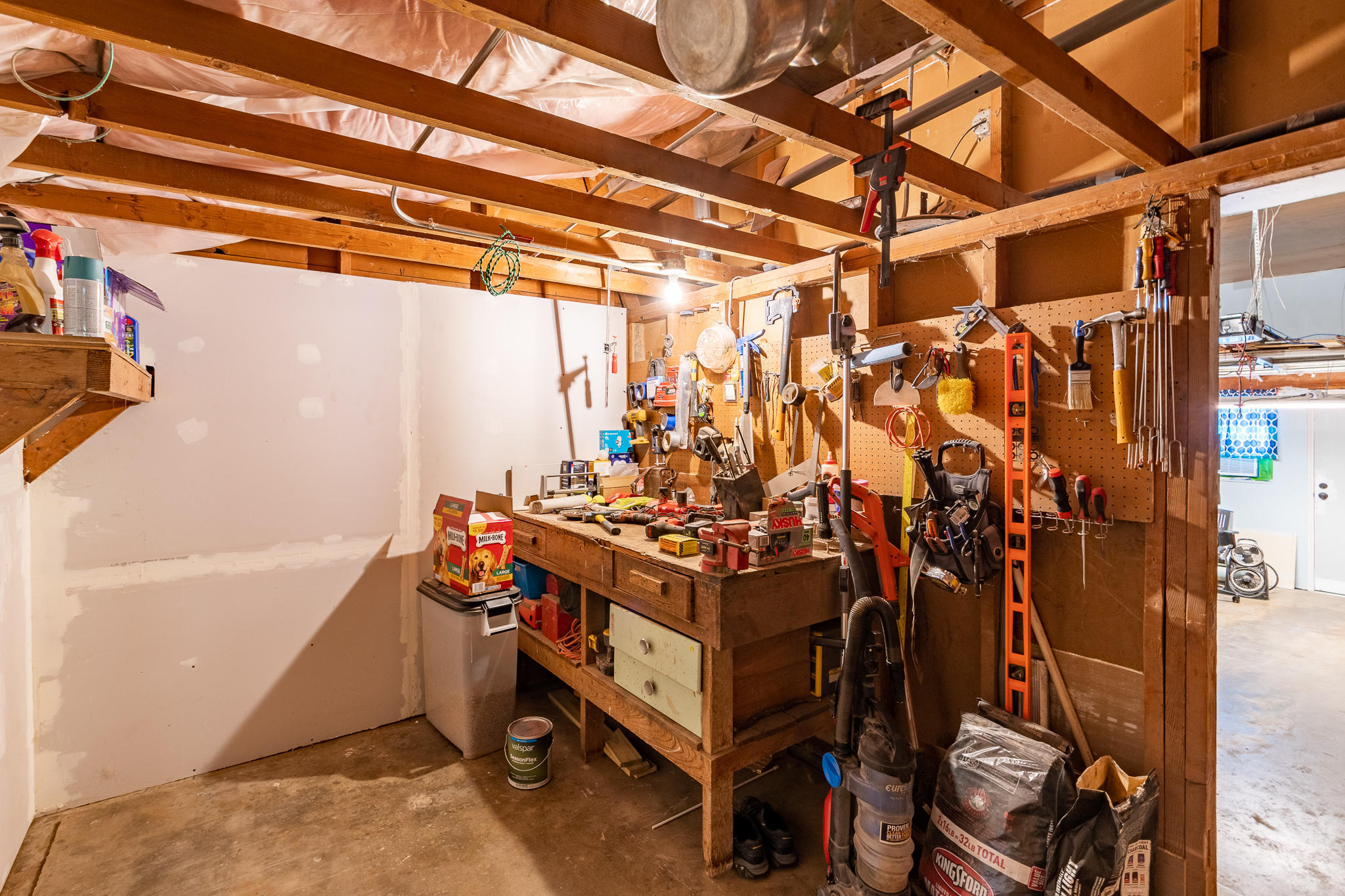 4904 Bowie Street Amarillo, TX 79110 - Photo 22 of 27 garage workshop