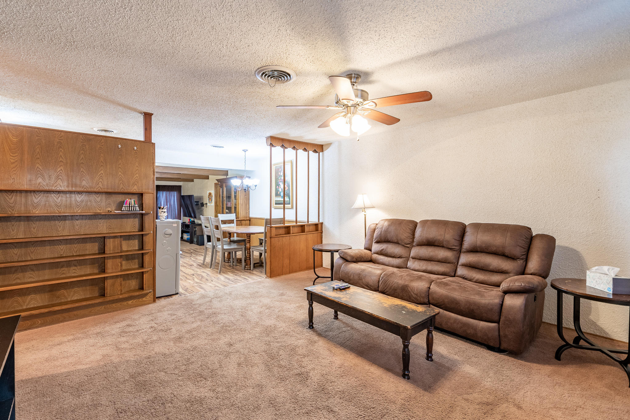 4904 Bowie Street Amarillo, TX 79110 - Photo 4 of 27 living room 1
