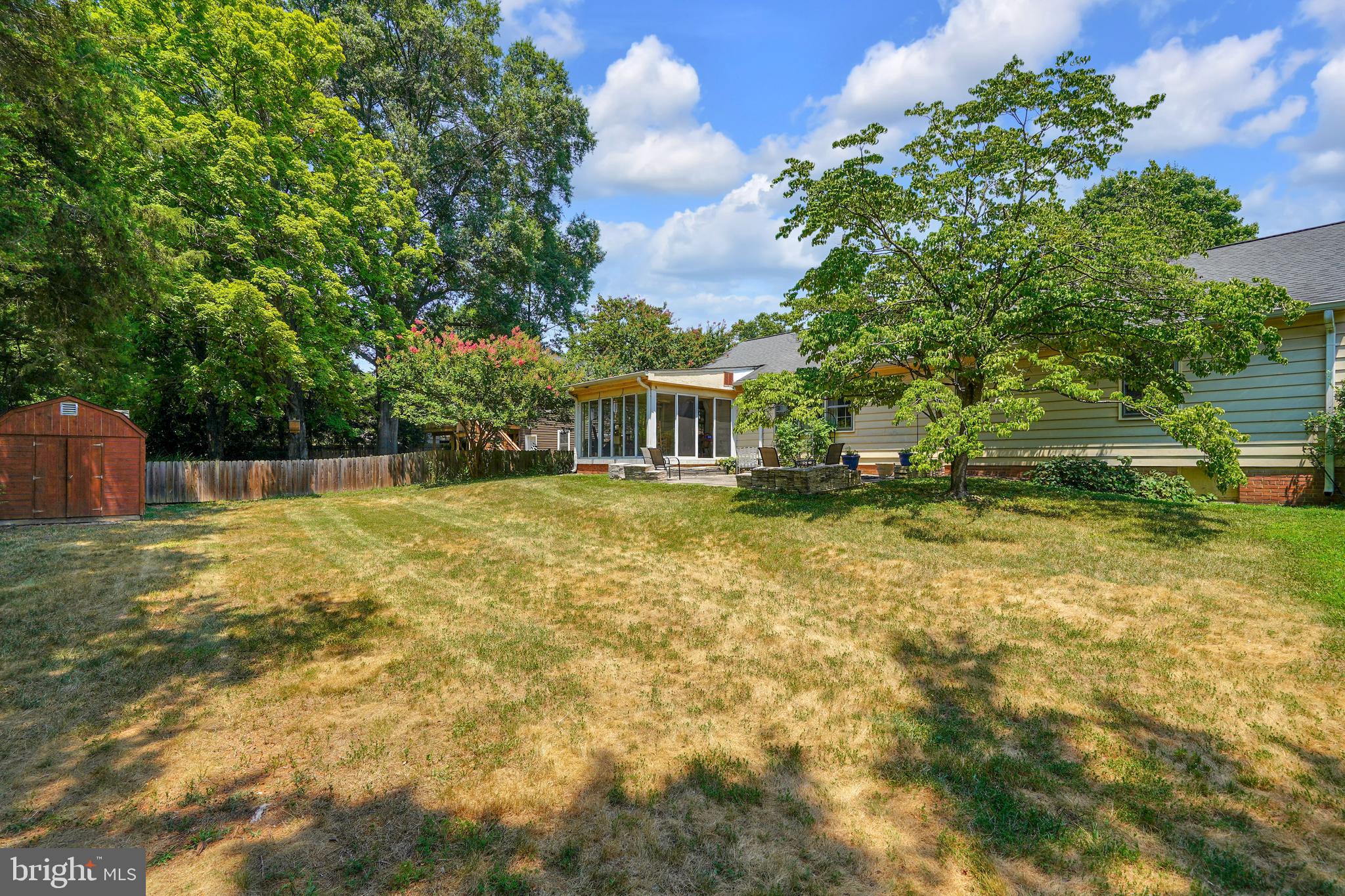 7614 Range Road Alexandria, VA 22306 - Photo 27 of 37 a house view with swimming pool