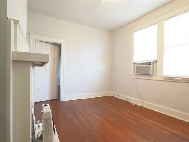 $1,425 | 4922 Loyola Avenue, New Orleans, LA 70115