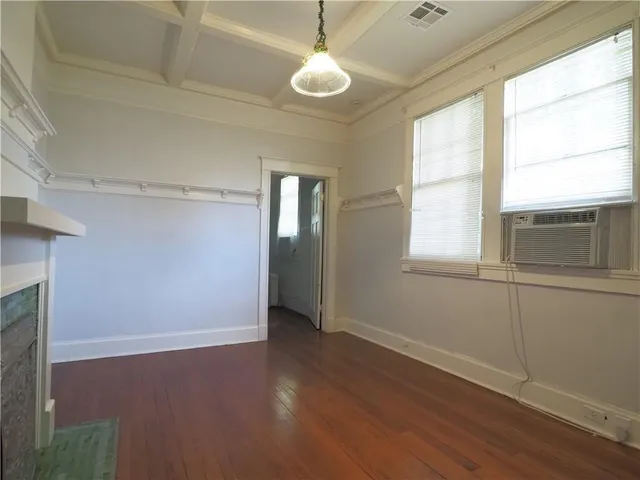 $1,425 | 4922 Loyola Avenue, New Orleans, LA 70115