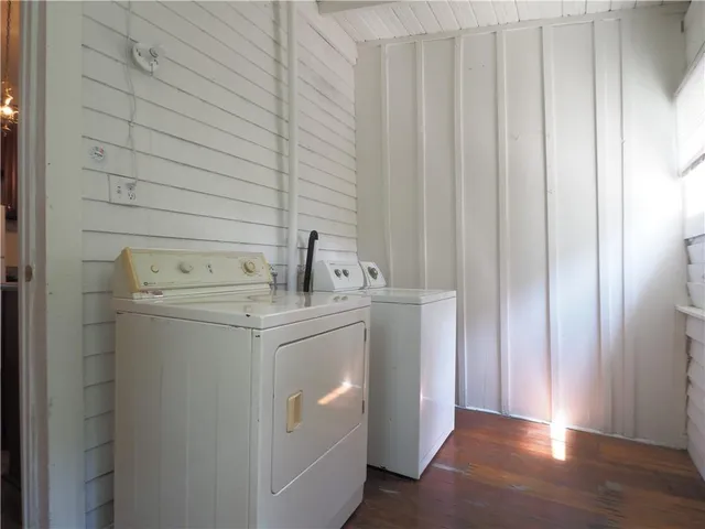 $1,425 | 4922 Loyola Avenue, New Orleans, LA 70115