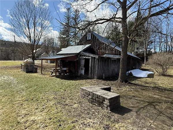 $199,900 | 387 Hamilton Valley Road, Barton, NY 14859