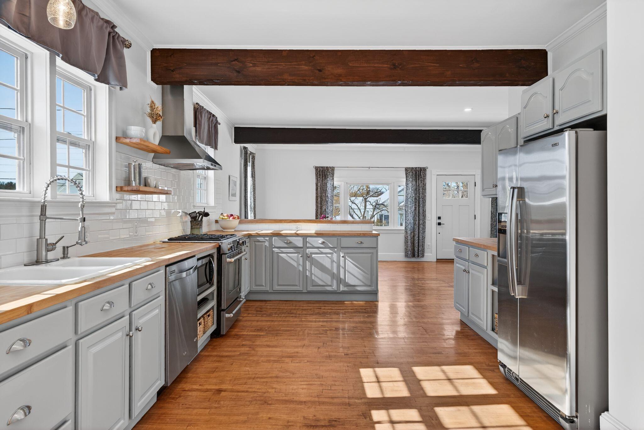 80 Mosher Road Gorham, ME 04038 - Photo 8 of 56 Kitchen