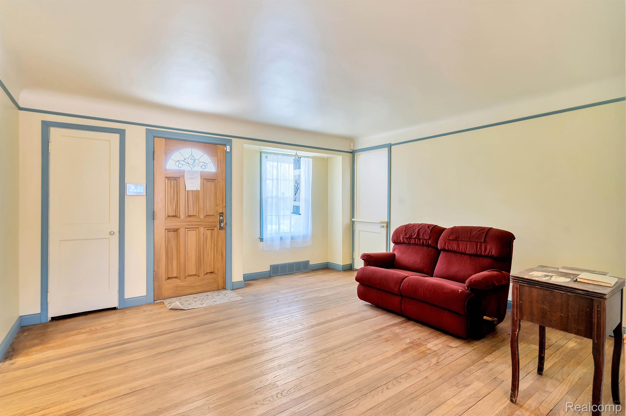 26616 Five Mile Road Redford, MI 48239 - Photo 8 of 27 Gallery Image 8