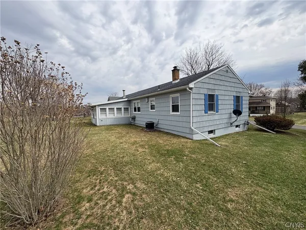 $229,000 | 5207 North Street, Vernon, NY 13476
