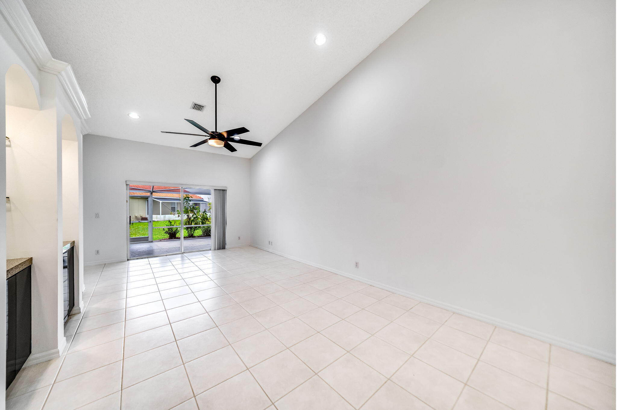 6168 Caladium Road Delray Beach, FL 33484 - Photo 7 of 49 31-web-or-mls-JOY03943 copy