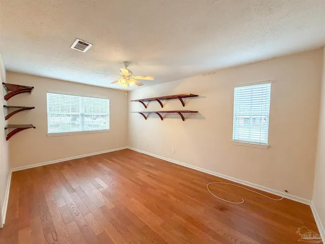 $2,600 | 3915 Potosi Road, Pensacola, FL 32504